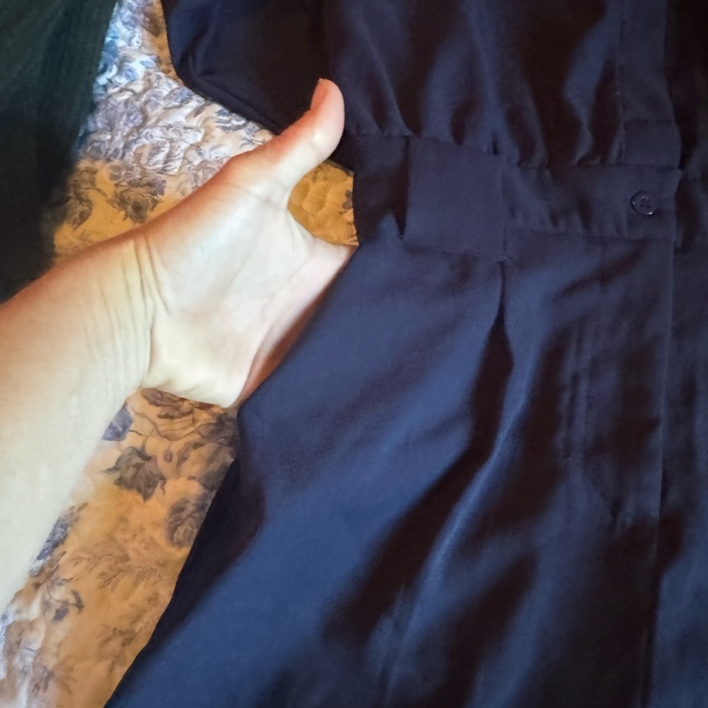 Classic navy Jumpsuit with belt and pockets - Picture 6 of 8